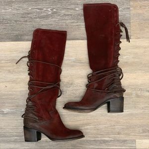 Freebird Coal Lace Up Burgundy Suede Boot Size 9
